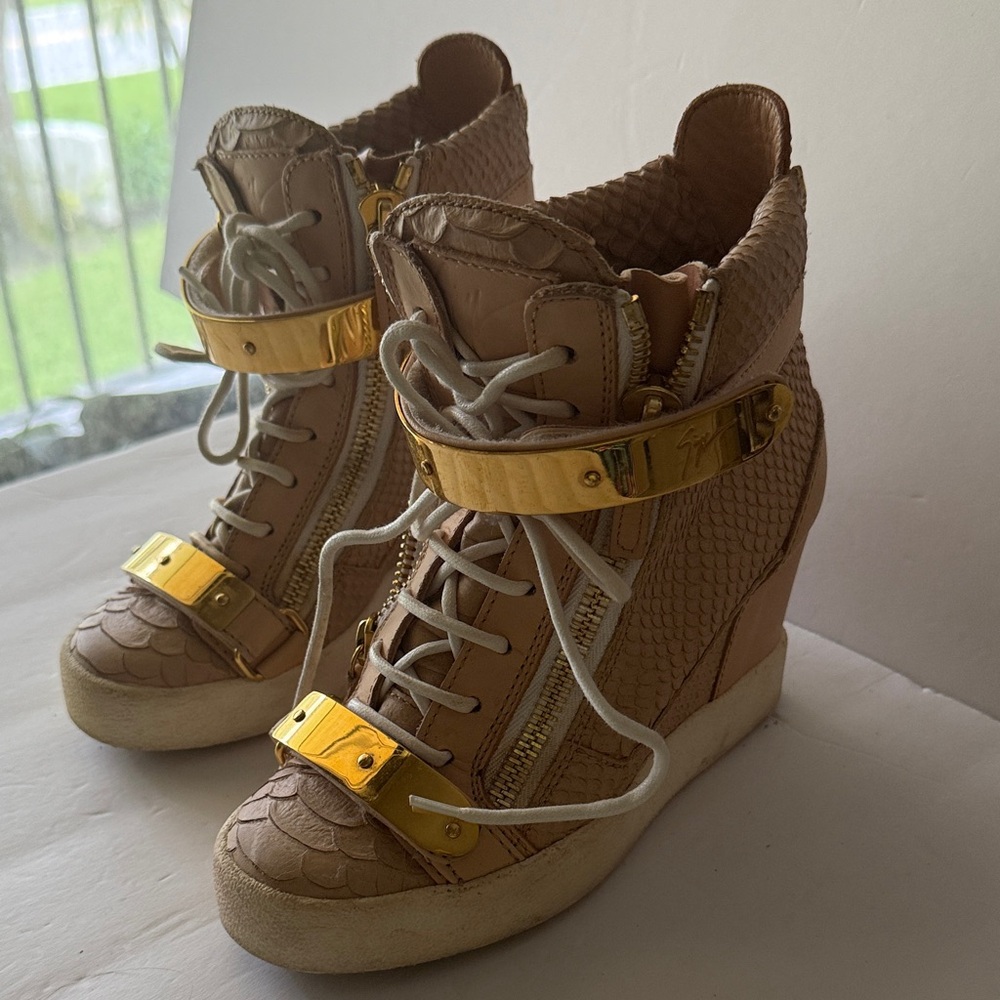 Giuseppe Zanotti Millennial Pink Python Leather W… - image 3